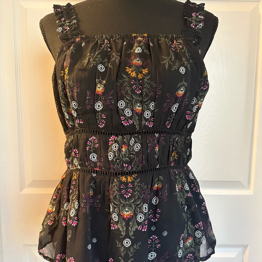 Black ruffle strap cami